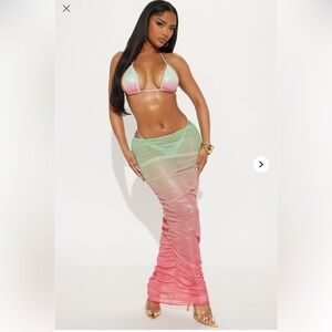 Fashion nova skirt set
